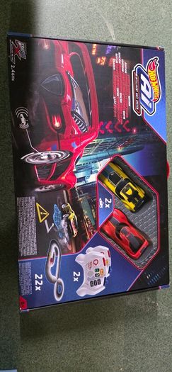Hot Wheels AI intelligent race system
