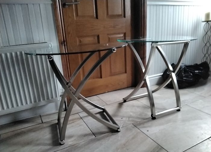 2 x sitting room tables or bedside  tables