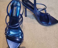 Ladies petrol blue heels size 4