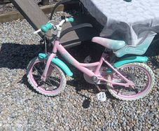 girls bicycle