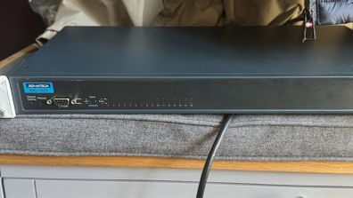 Advantech eki-1526 network switch