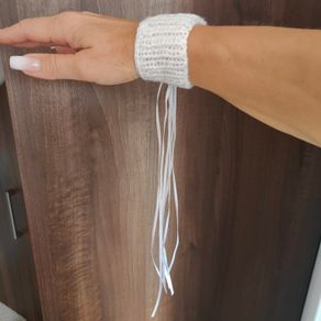 Brand new dressy white knitted wrist cuffs