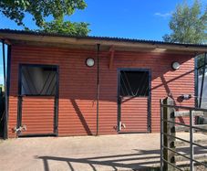 2X wooden frame stables