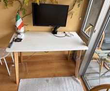 desk + Screen