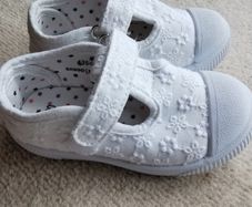 Baby shoes, LIKE NEW
