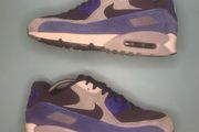 Get Premium Nike AM90s