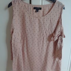 Ladies Top for Sale