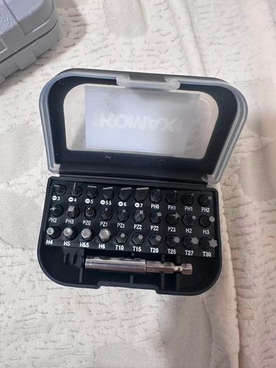 Brand New KOMAX Cordless Screwdriver with 32-Piece Bit Set