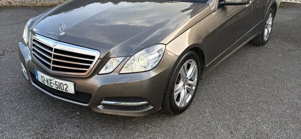 2012 Mercedes-Benz E200 Avantgarde Auto Petrol
