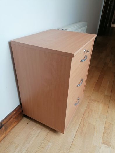 3-Drawer Cabinet