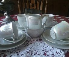 Lustre China Teaset