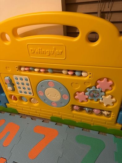 Dwinguler Castle Baby playpen