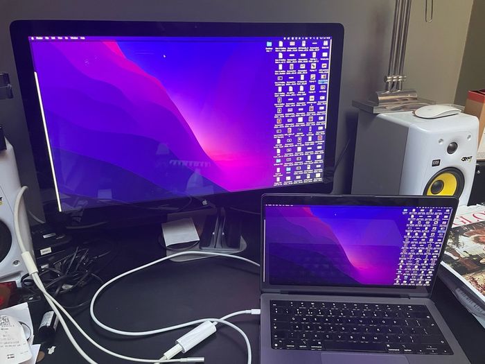 Apple Thunderbolt Display