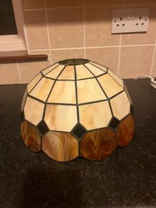 Tiffany lamp shade