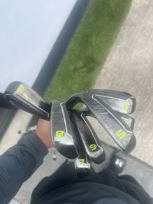 Spalding Pro Series Irons 5-8, PW, SW