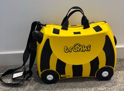 Trunki bee suitcase