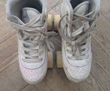 kids roller skates
