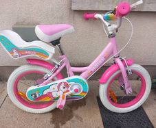 Kids unicorn bike size 14 inch wheels.