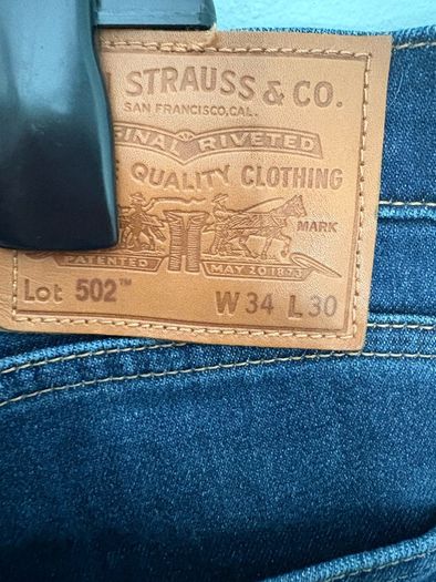 Men's Levi's 502 jeans