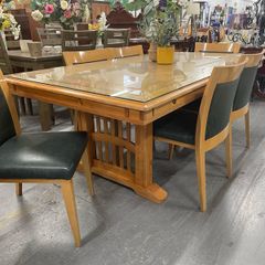 Dining Table with Matching 6 Chairs