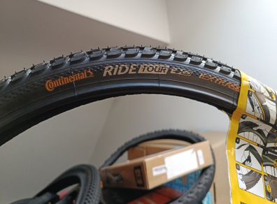bicycle tire