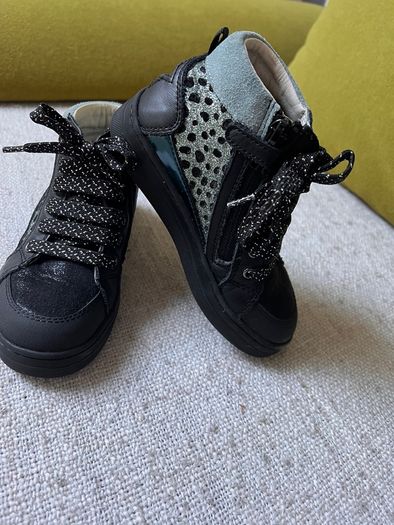 girls shoes