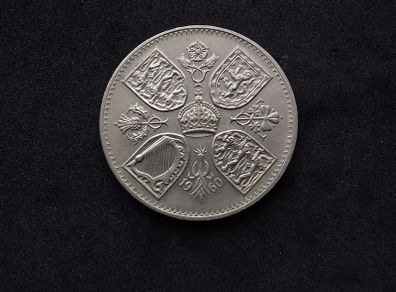 United Kingdom : 1960 British Crown ( Five Shillings ) Coin