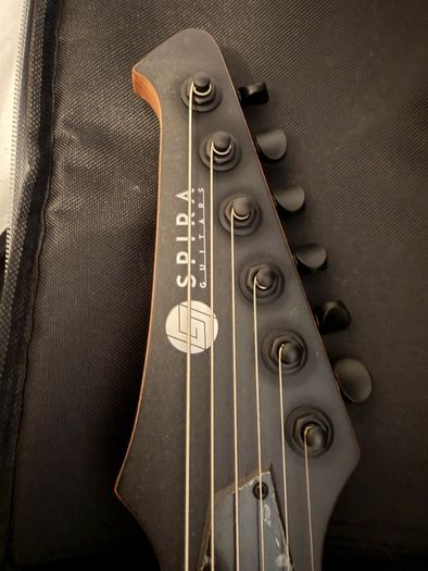 Electric Guitar