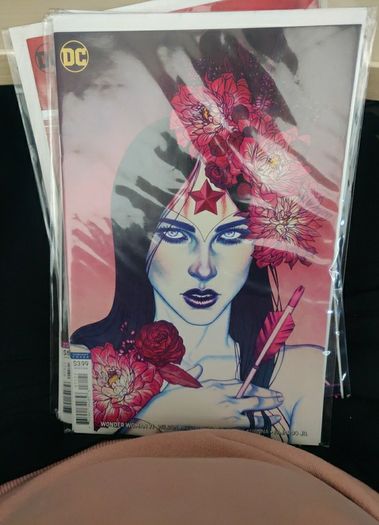 Wonder Woman Frison variants