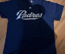 baseball t shirt size L