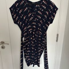 [clothes for adults] Gorgeous mini dress by Closet, size 12