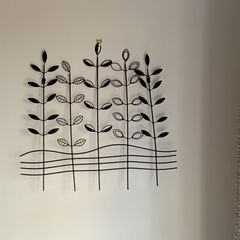 Flower wall decor-black metal