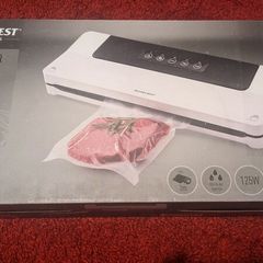 Vacuum sealer