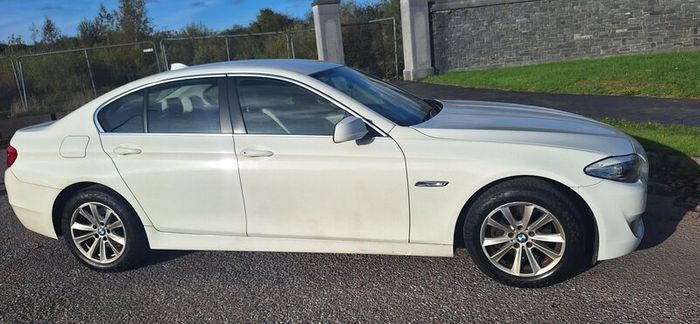BMW 5-Series 2013