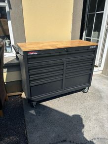 tool cabinets