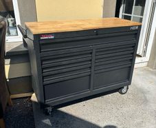 tool cabinets