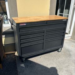 tool cabinets