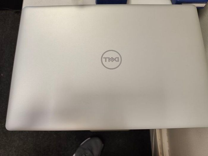 dell 15" Laptop