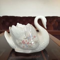 Retro Vintage Ceramic Swan shaped Indoor Planter by St Michaels