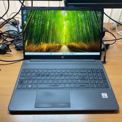 HP Laptop i5 pro 10gen 8/256 windows 11