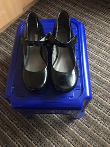 girls shoes