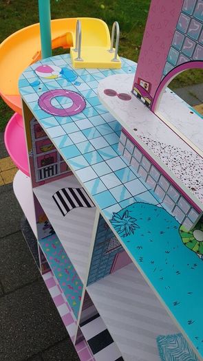 lol omg surprise doll house