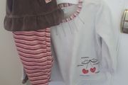 2 piece outfit with enclosed feet.Soft.