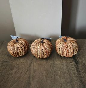 Halloween rattan pumpkins