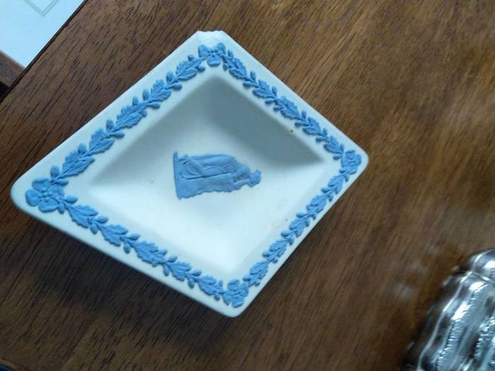 Wedgewood dish for sale