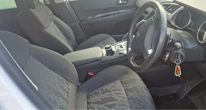 2013 Peugeot 3008