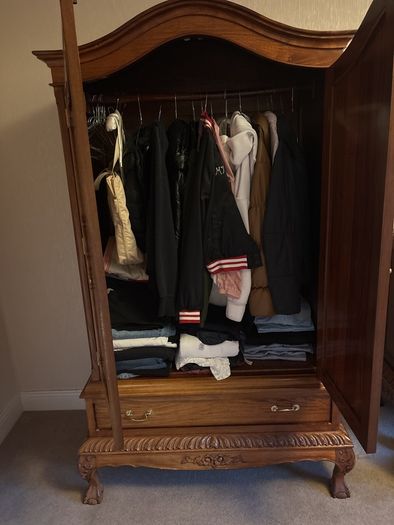 Mahoney Wardrobe