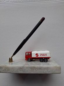 Vintage Oil ADVERTISING Pen holder on marble with oil lorry  TEDCASTLES OIL PRODUCTS