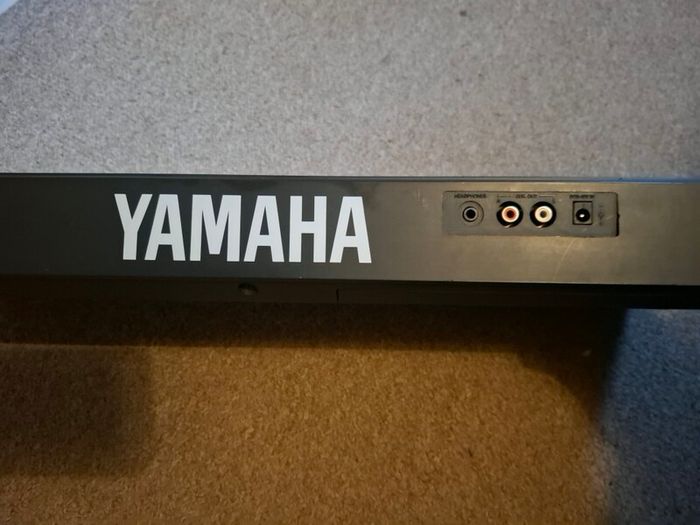 Yamaha PSS-270 synthesizer