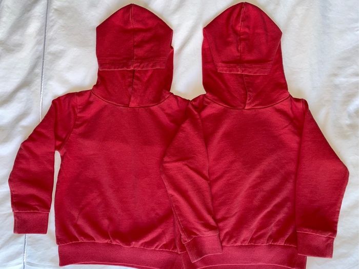 Twin Name it strawberry red hoodie 2-3 years